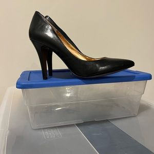 Black leather BCBG heels